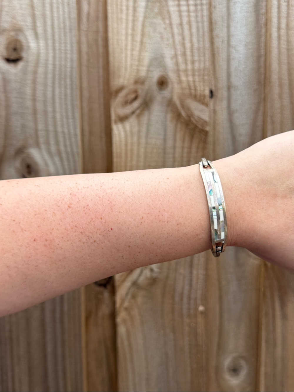 Vintage Alpaca Hinge Bracelet - Iridescent White